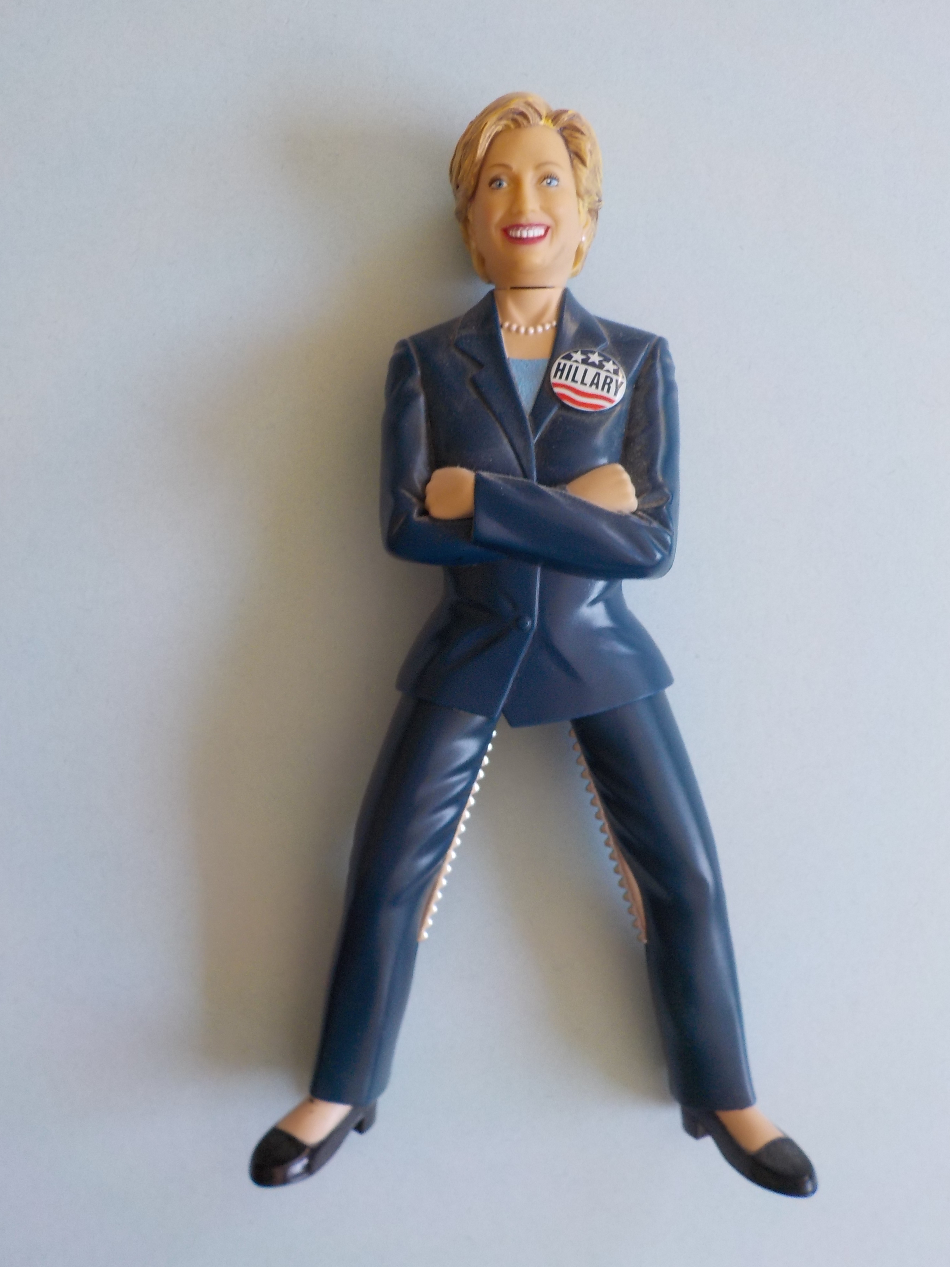 Hillary statue